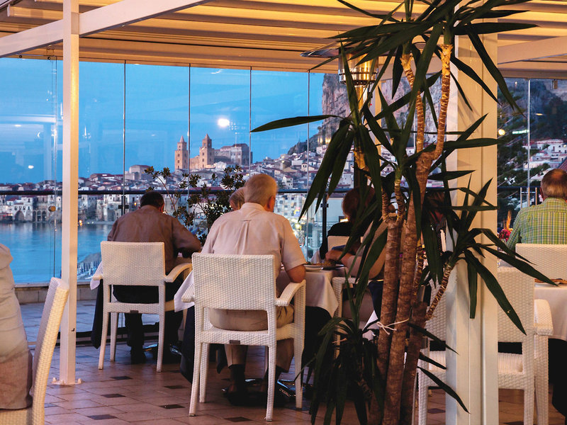 Cefalu Sea Palace 22