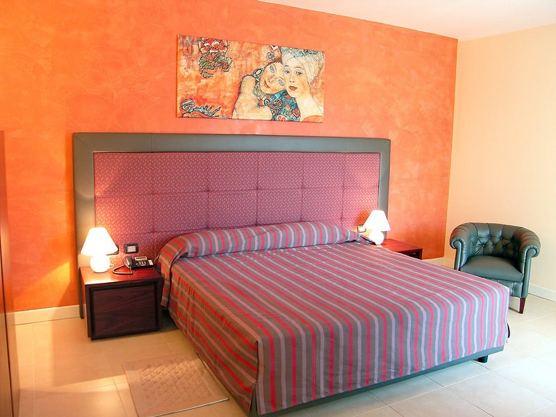 Cefalu Sea Palace 38