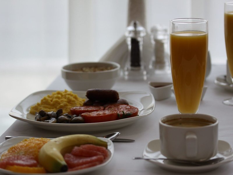 Holiday Inn Express Dubai Internet City 25