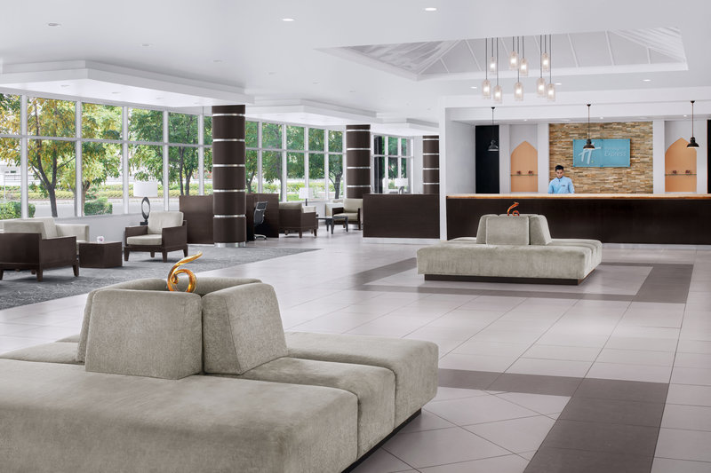 Holiday Inn Express Dubai Internet City 5