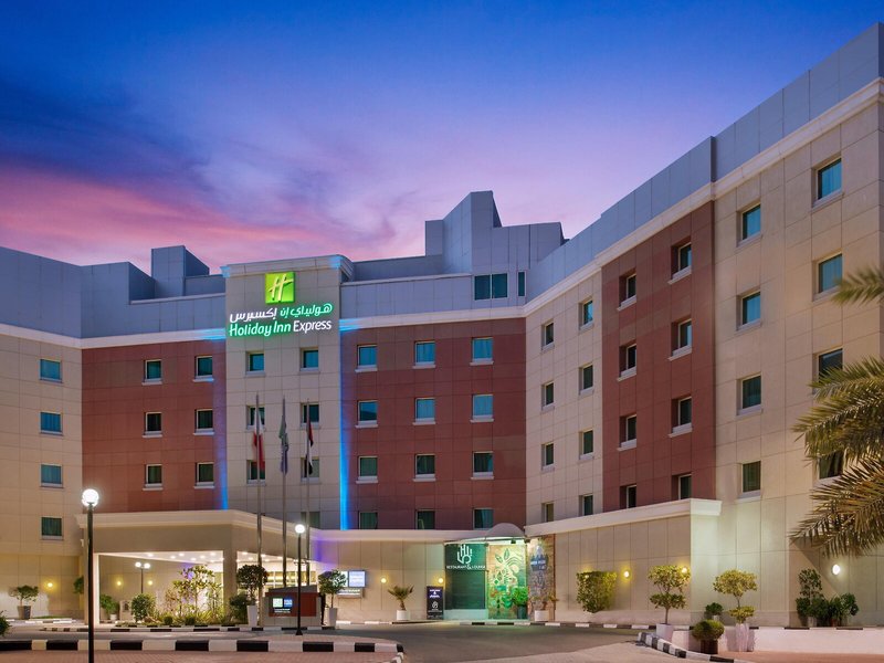 Holiday Inn Express Dubai Internet City 1 - Exterior