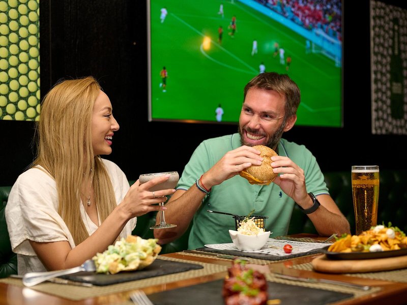 Holiday Inn Express Dubai Internet City 15 - Restaurant