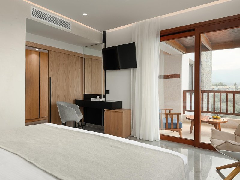 Ikaros Beach Luxury Resort & Spa 38
