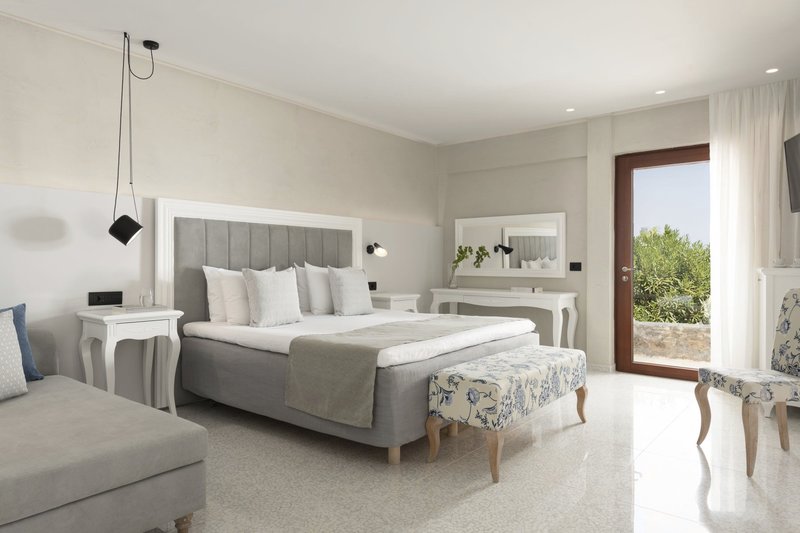 Ikaros Beach Luxury Resort & Spa 17