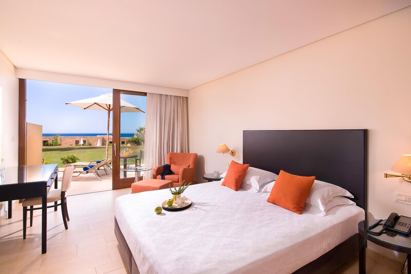 Kernos Beach 24