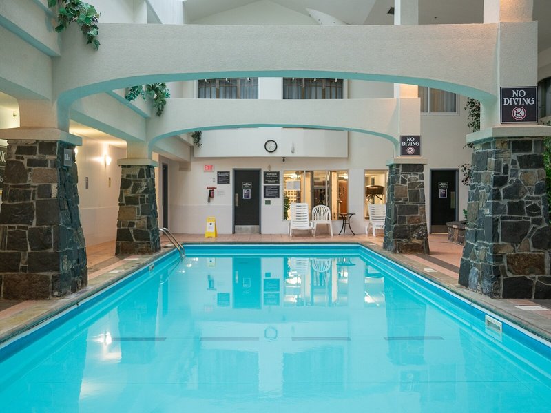 Rundlestone Lodge 4