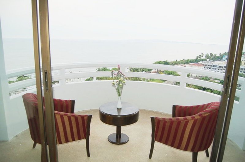 D Varee Jomtien Beach 13