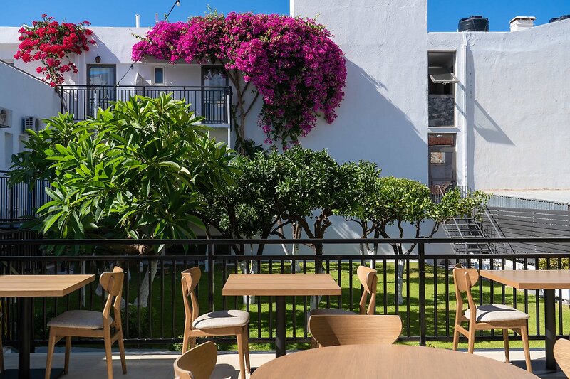 Malia Holidays Hotel 10