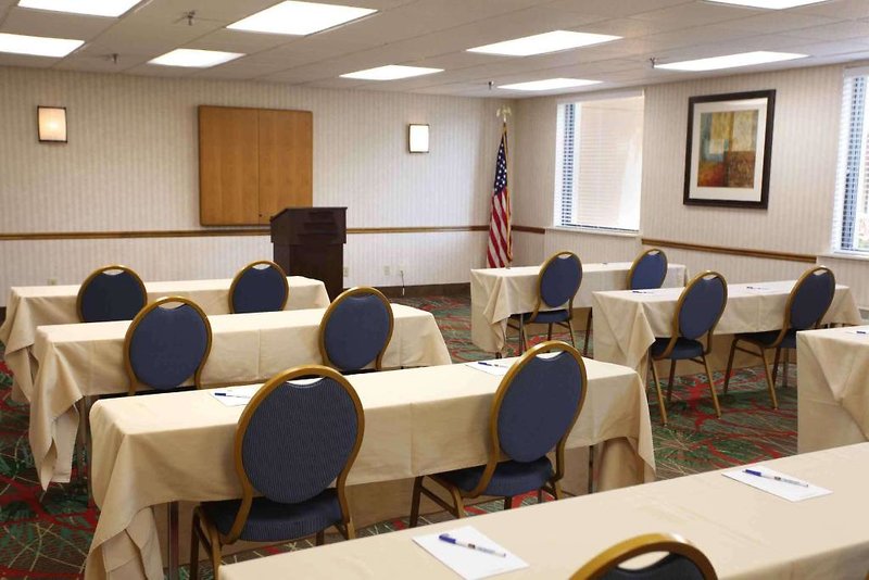 Wyndham Garden Jacksonville 5 - Conference Room