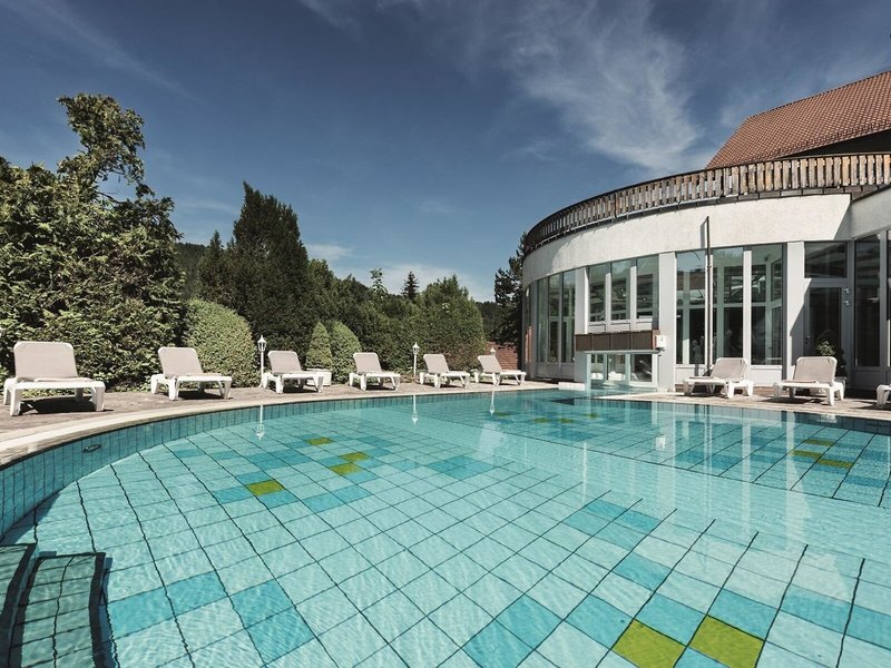 Burghotel am Hohen Bogen 3