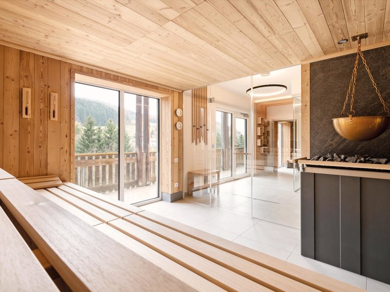 Burghotel am Hohen Bogen 7