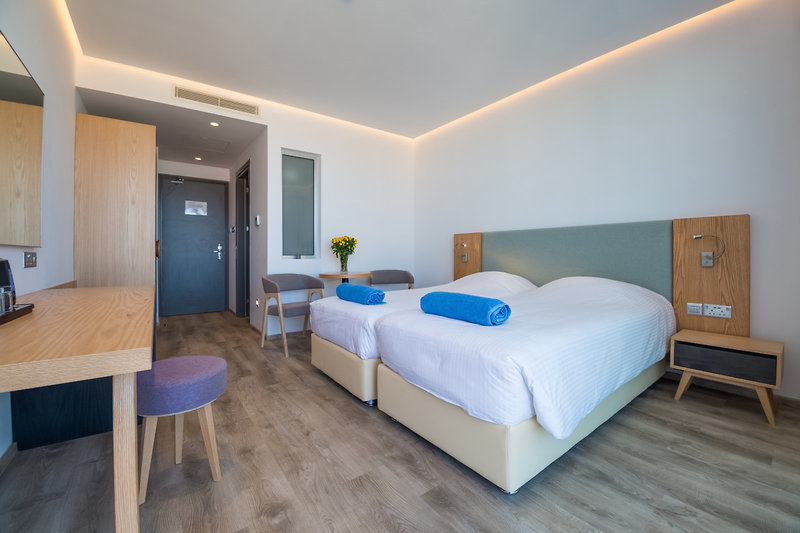 Protaras Plaza Hotel 3