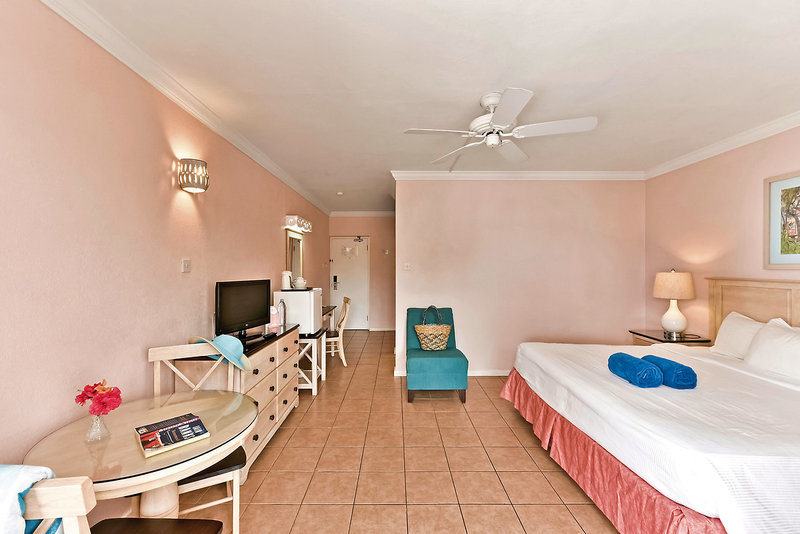 Butterfly Beach Hotel 9