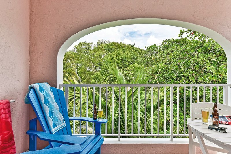 Butterfly Beach Hotel 21