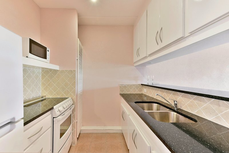 Butterfly Beach Hotel 29