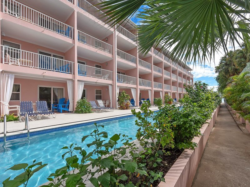 Butterfly Beach Hotel 4