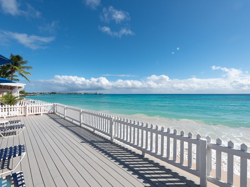 Butterfly Beach Hotel 6