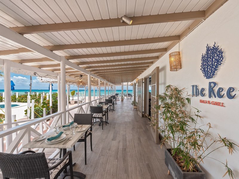 Butterfly Beach Hotel 32