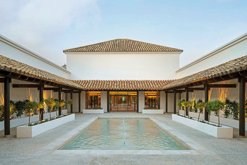 Gran Hotel Guadalpin Byblos 13