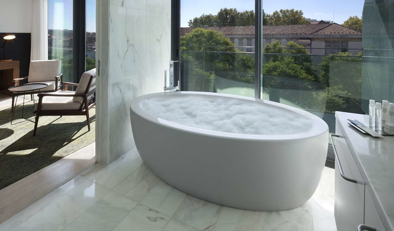 Doubletree by Hilton Lisbon - Fontana Park 24