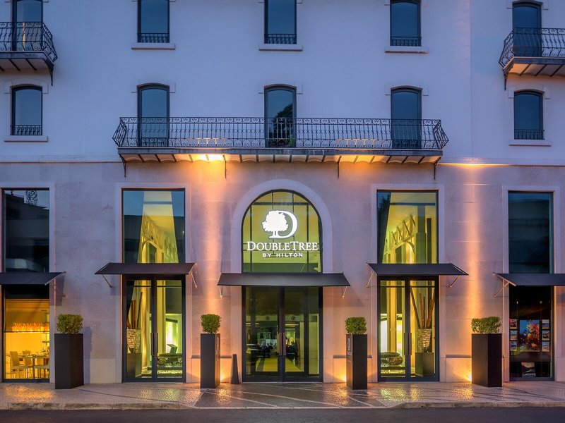 DoubleTree by Hilton Lisbon - Fontana Park 1