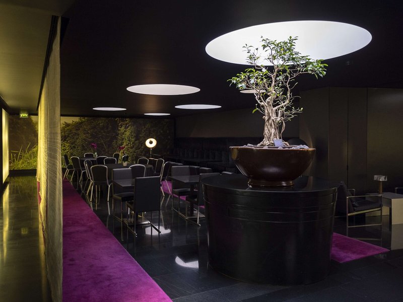 DoubleTree by Hilton Lisbon - Fontana Park 11