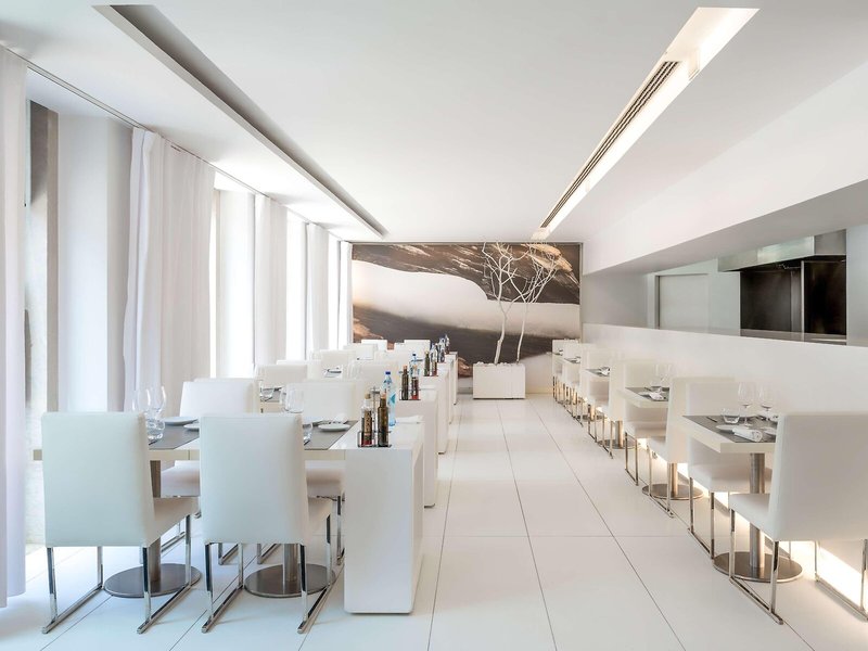 DoubleTree by Hilton Lisbon - Fontana Park 20