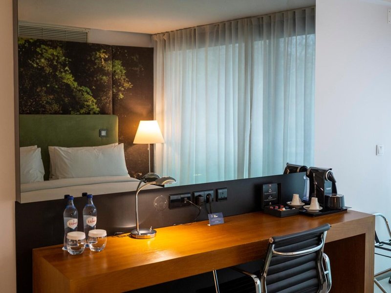 DoubleTree by Hilton Lisbon - Fontana Park 31