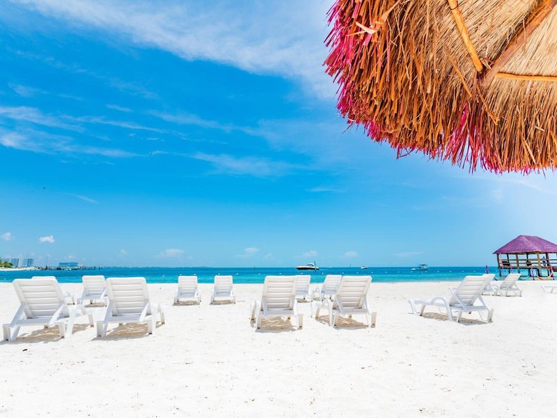Grand Oasis Palm Resort & Spa 4