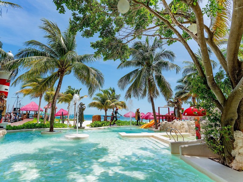 Grand Oasis Palm Resort & Spa 14
