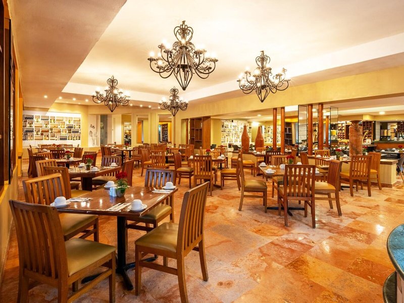 Grand Oasis Palm Resort & Spa 21