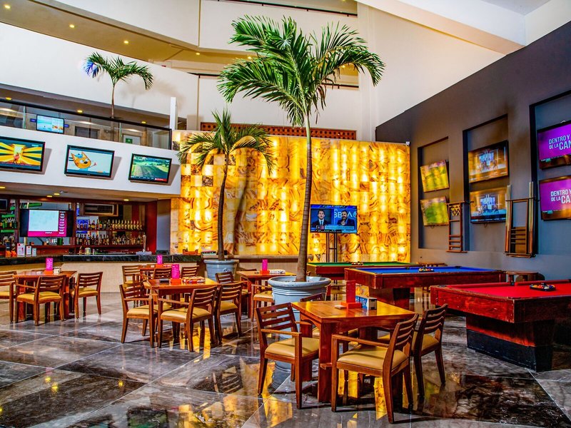 Grand Oasis Palm Resort & Spa 24