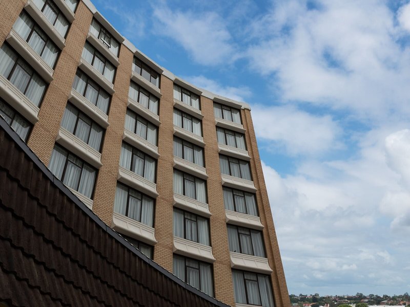 Rydges Camperdown 3