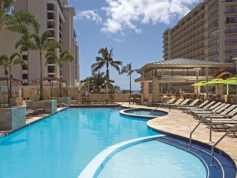 Embassy Suites Waikiki Beach Walk 14