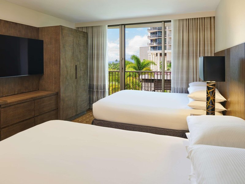 Embassy Suites Waikiki Beach Walk 18