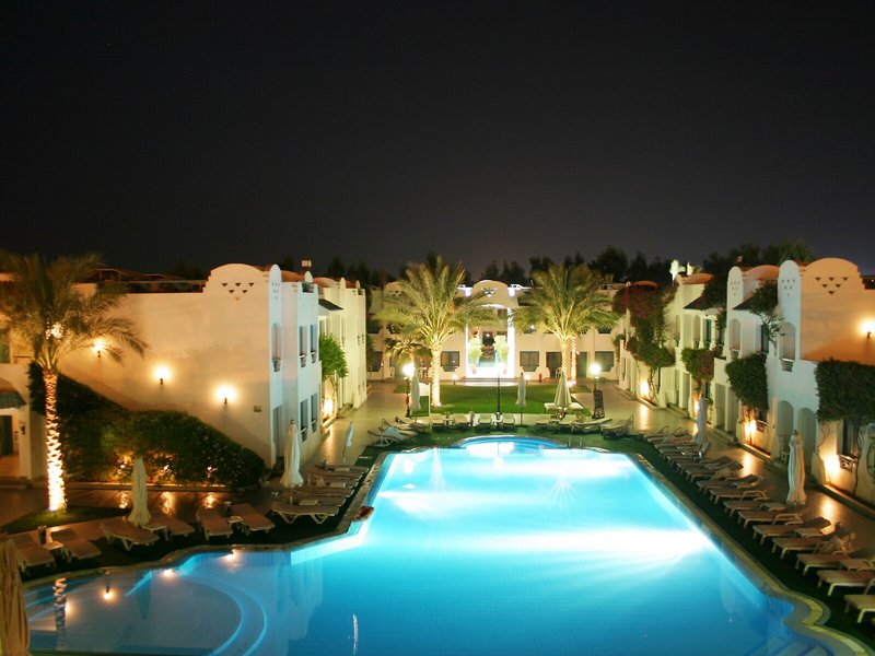 Falcon Hills Hotel 9