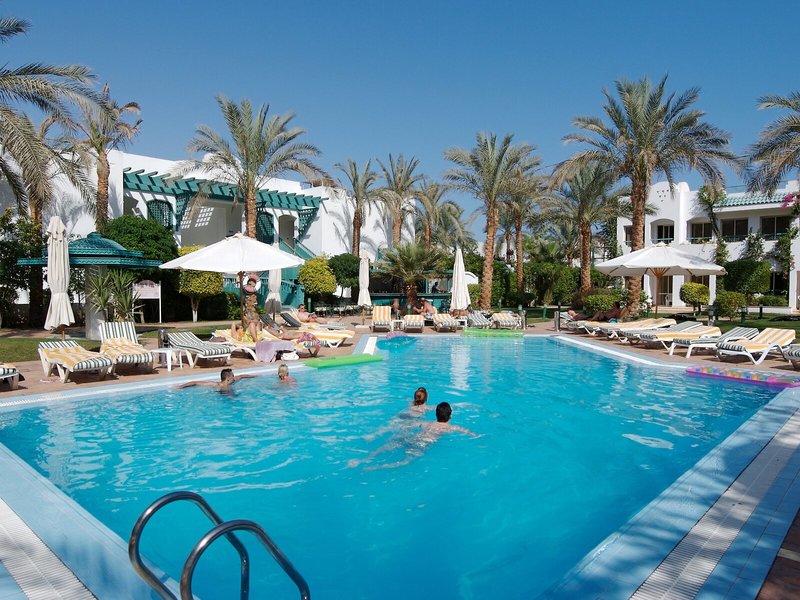 Falcon Hills Hotel 16