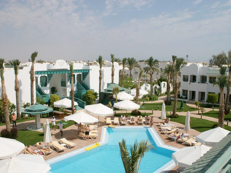 Falcon Hills Hotel 18