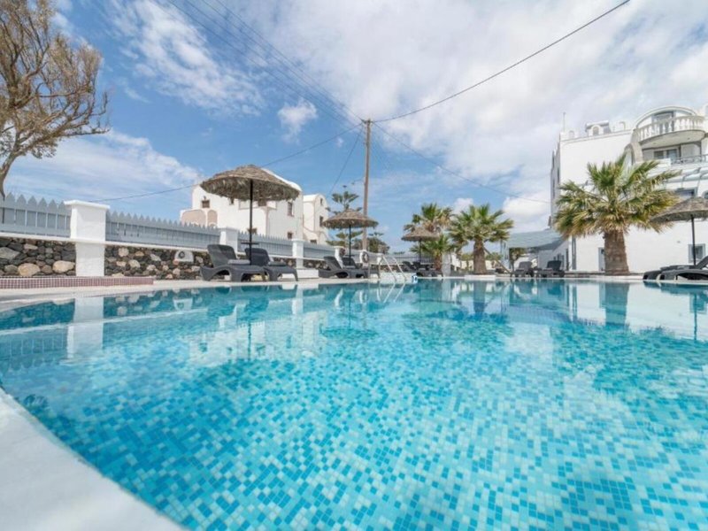 Black Coast Hotel Santorini 1