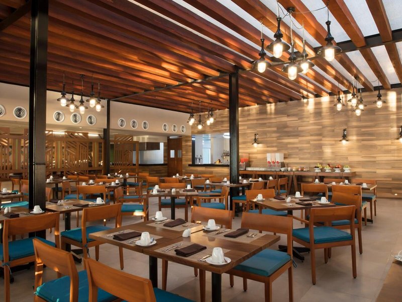 Krystal Grand Los Cabos Hotel 32