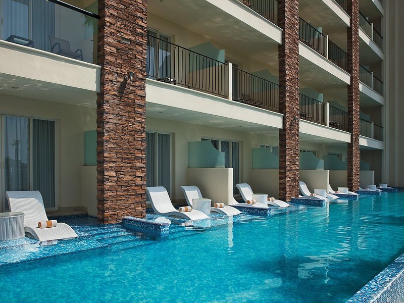 Krystal Grand Los Cabos Hotel 15