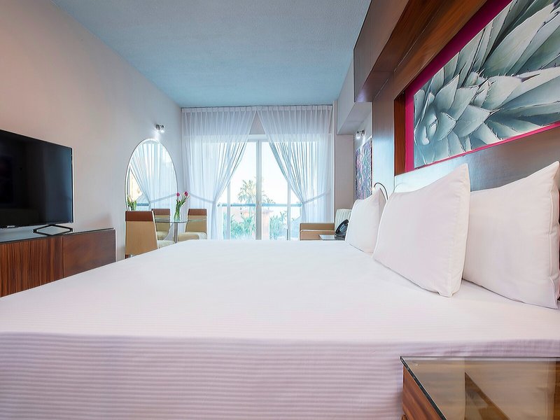 Krystal Grand Los Cabos Hotel 47