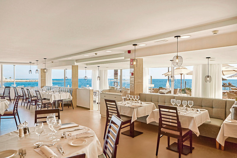 Universal Hotel Cabo Blanco 12