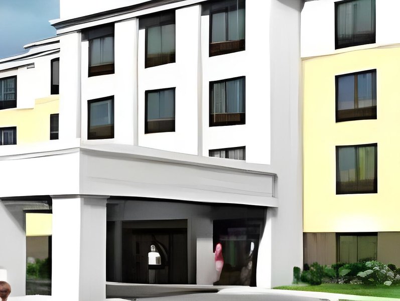 SpringHill Suites Tampa Westshore Airport 1