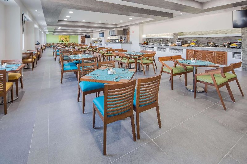 Wyndham Garden Playa Del Carmen 4