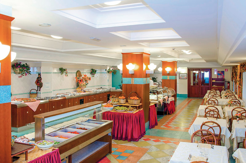 Caesar Palace Hotel 16