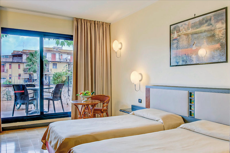 Caesar Palace Hotel 17