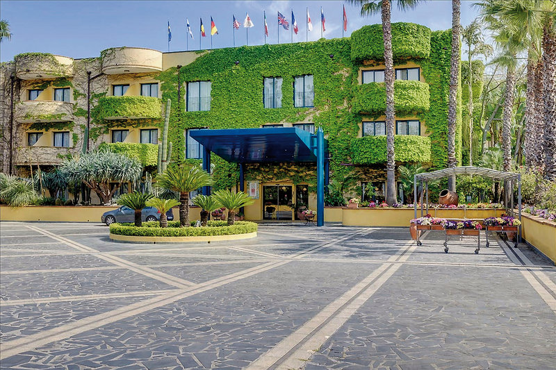 Caesar Palace Hotel 19