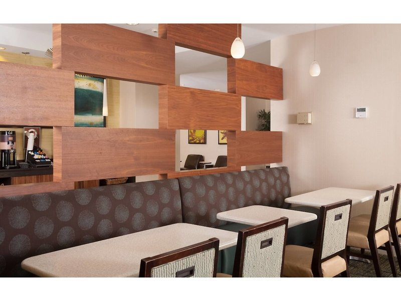 Springhill Suites Convention Center 18