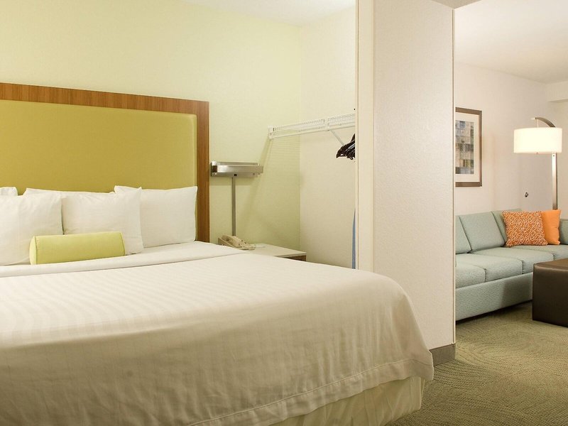 Springhill Suites Convention Center 31
